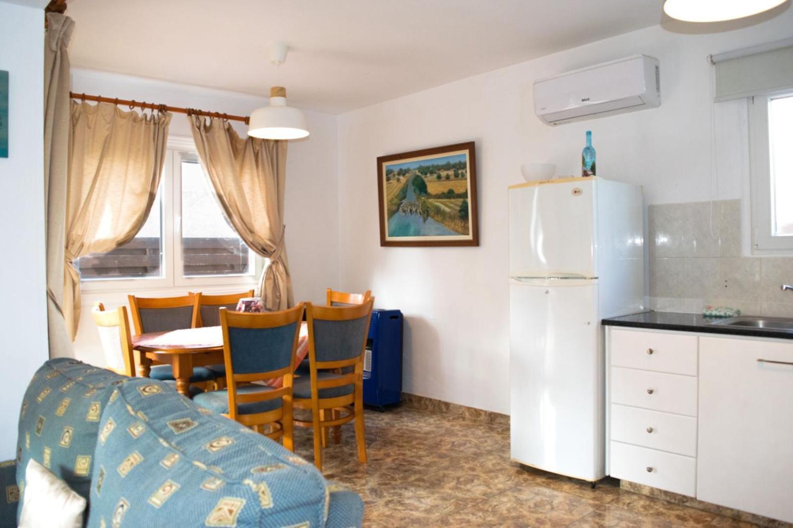 Merika Complex 1 Hou.32 Larnaca Dış mekan fotoğraf