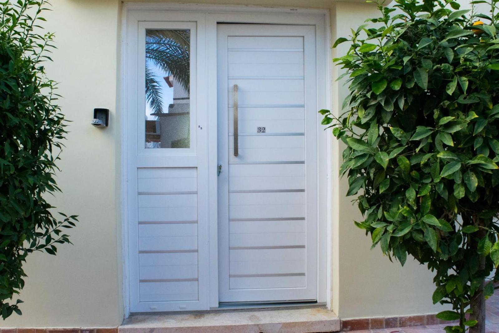 Merika Complex 1 Hou.32 Larnaca Dış mekan fotoğraf