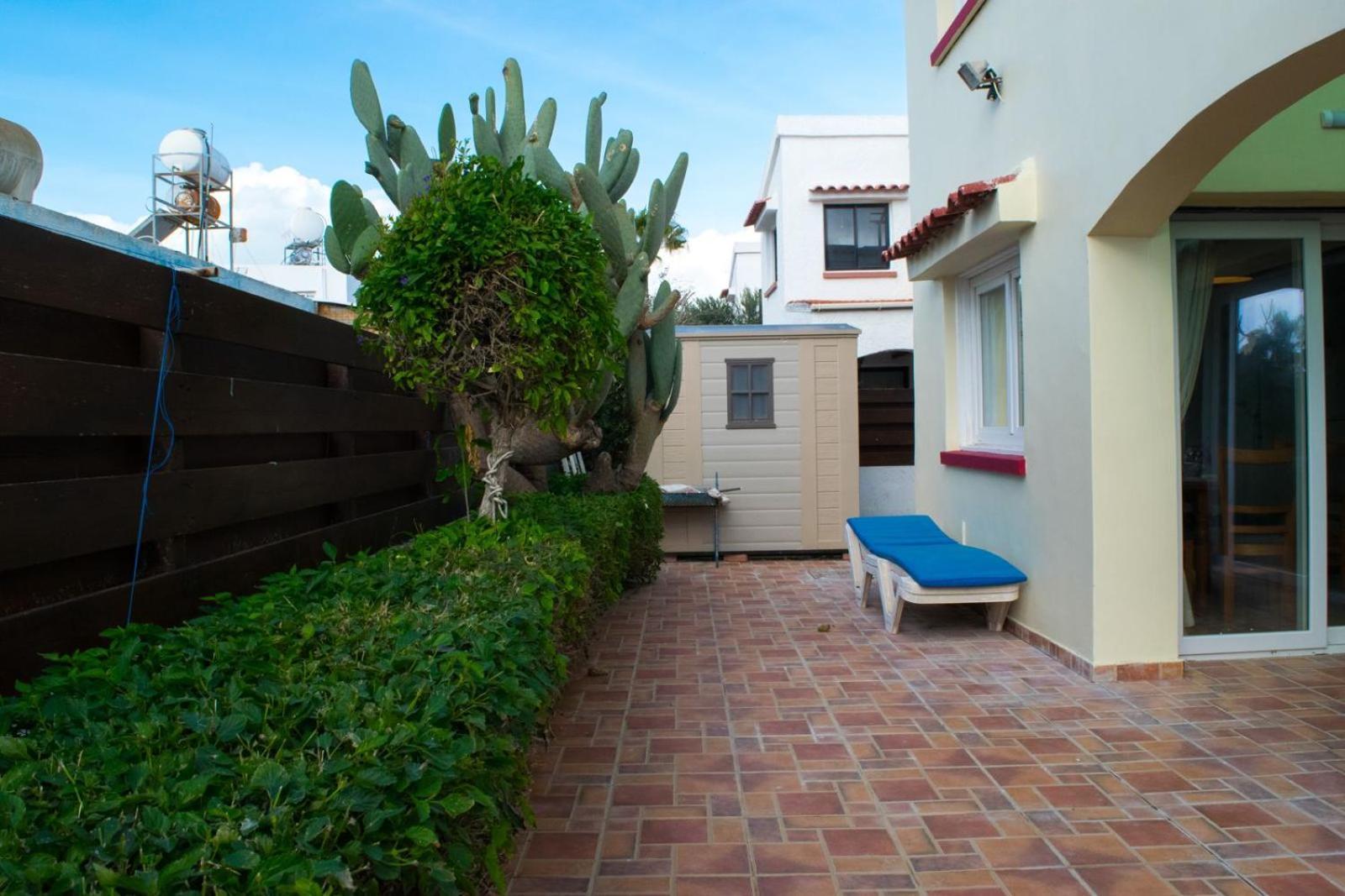 Merika Complex 1 Hou.32 Larnaca Dış mekan fotoğraf