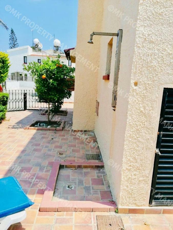 Merika Complex 1 Hou.32 Larnaca Dış mekan fotoğraf
